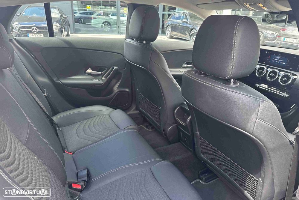 Mercedes-Benz CLA 180 d - 10