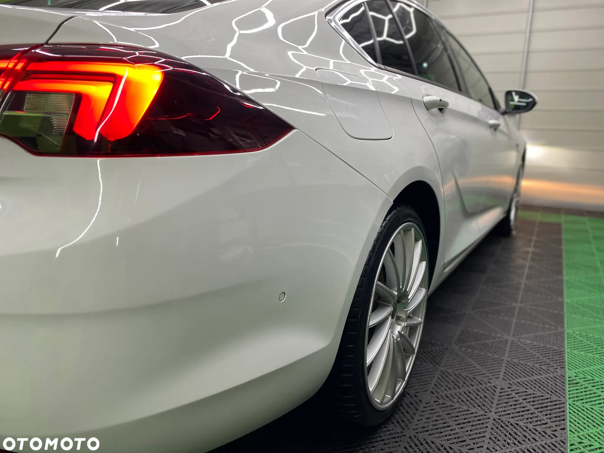 Opel Insignia - 33