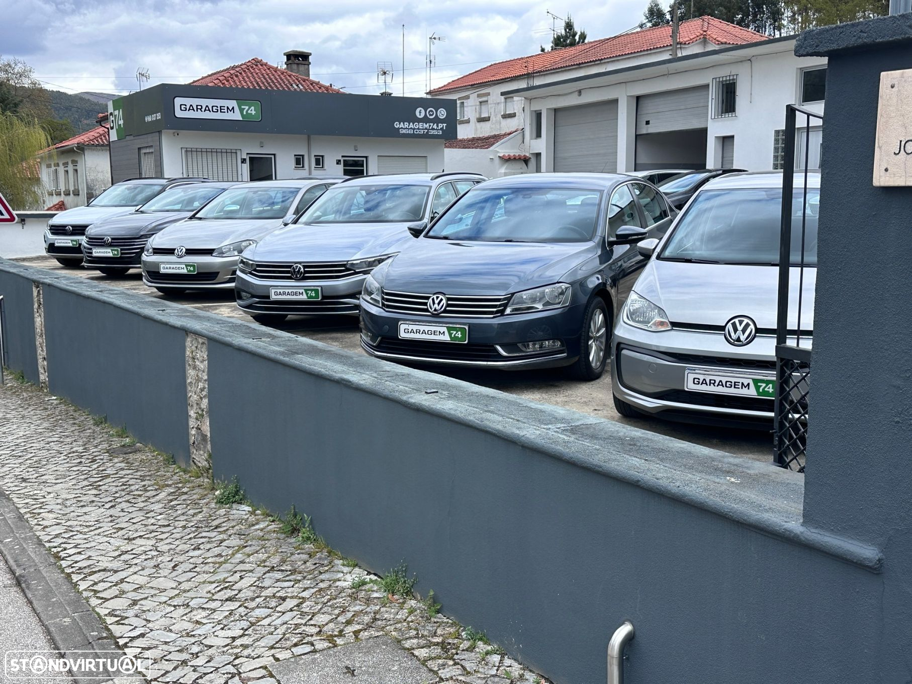 VW Golf 1.6 TDi Highline - 16