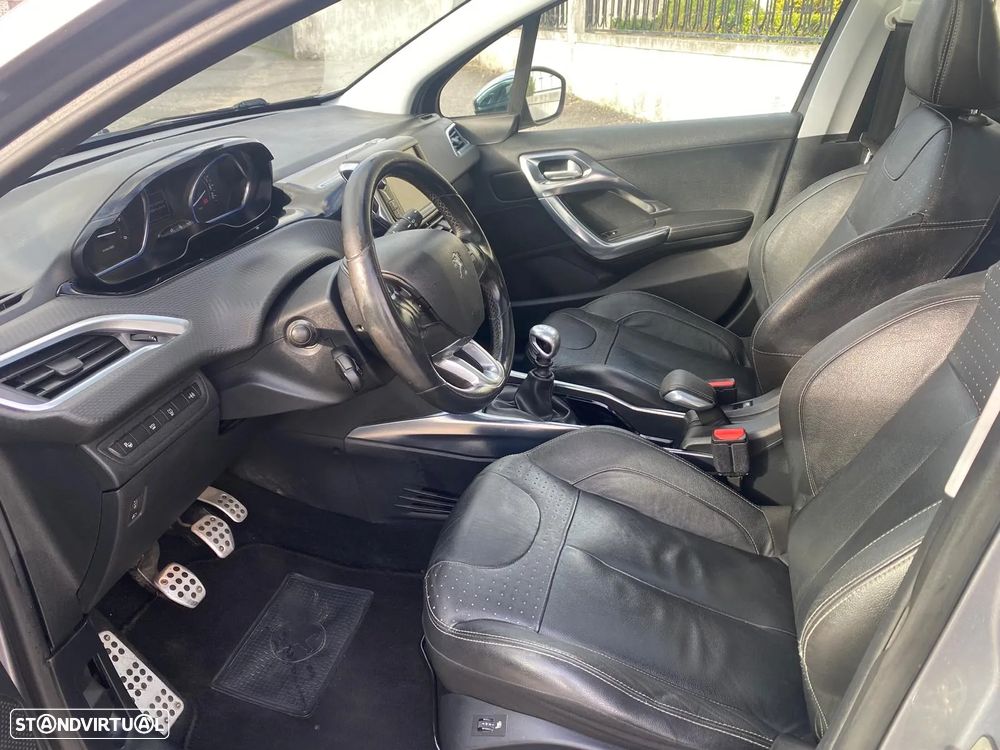 Peugeot 2008 1.6 e-HDi LE Feline - 7
