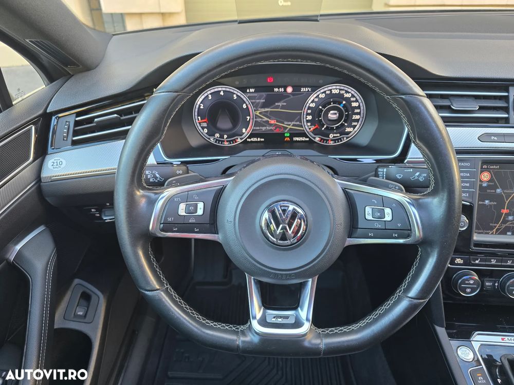 Volkswagen Passat 2.0 TSI (BlueMotion Technology) 4Motion DSG Highline - 28