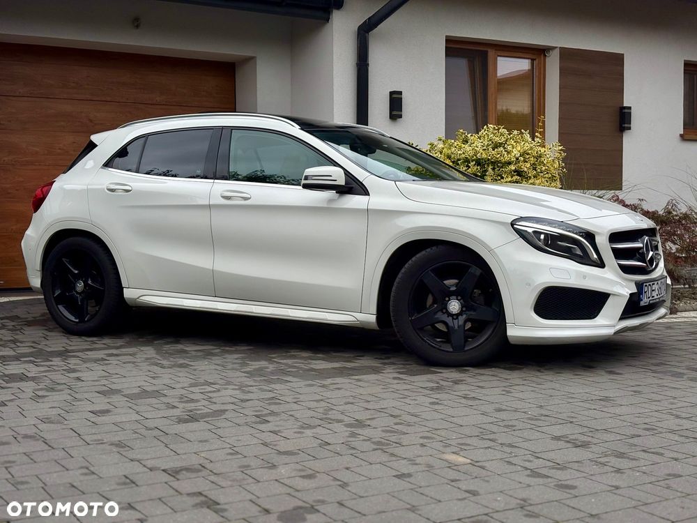 Mercedes-Benz GLA 200 7G-DCT AMG Line - 6