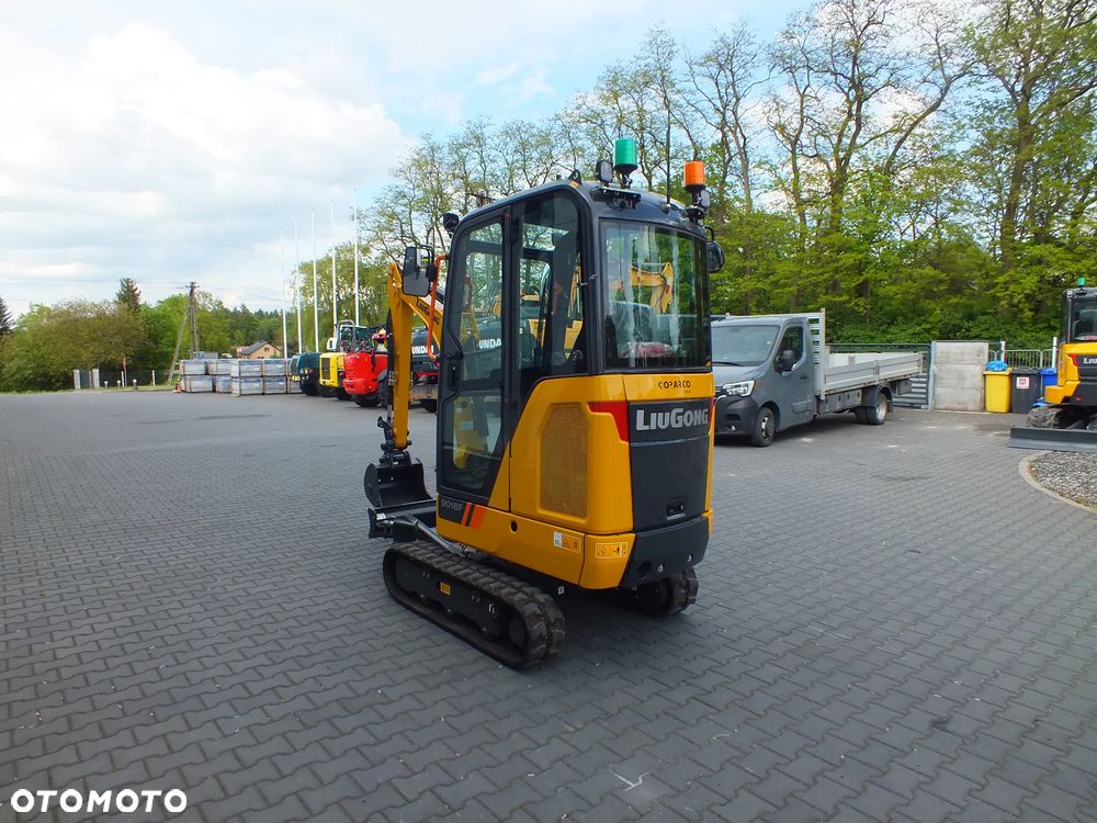 Liu Gong 9018F - 9