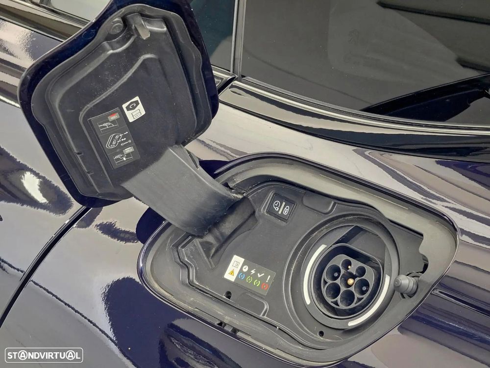 Peugeot 508 SW 1.6 Hybrid Allure e-EAT8 - 17