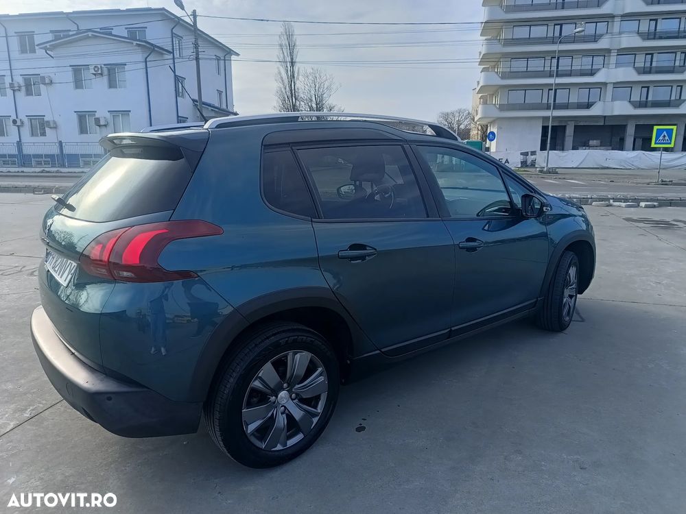 Peugeot 2008 - 18