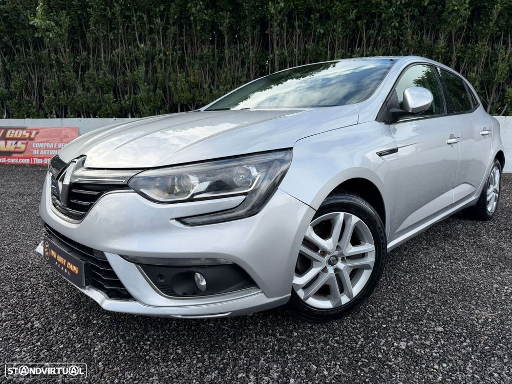 Renault Mégane 1.5 dCi Confort SS - 19