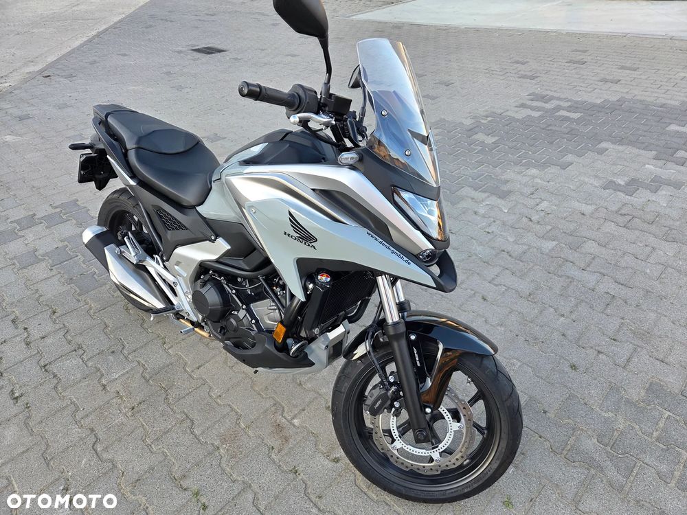 Honda NC - 6