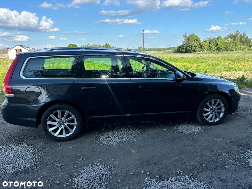 Volvo V70 D4 Geartronic Momentum - 4