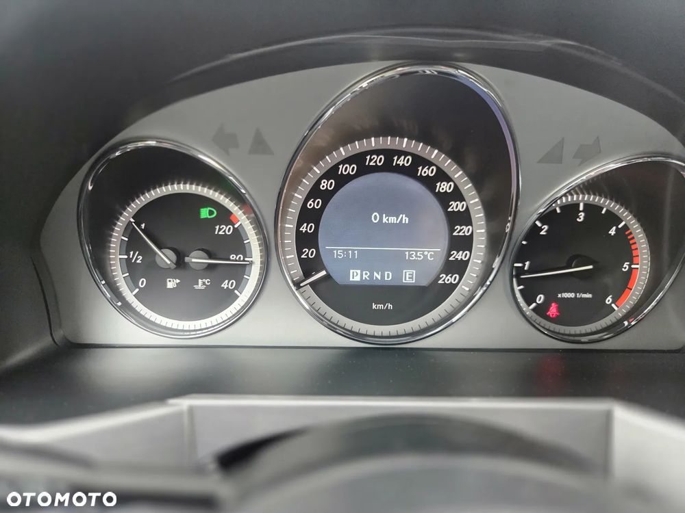 Mercedes-Benz GLK - 21
