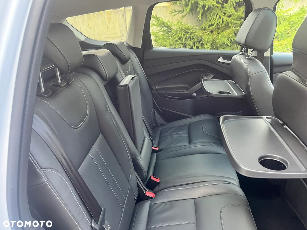 Ford Kuga 2.0 TDCi 4x4 Titanium - 11