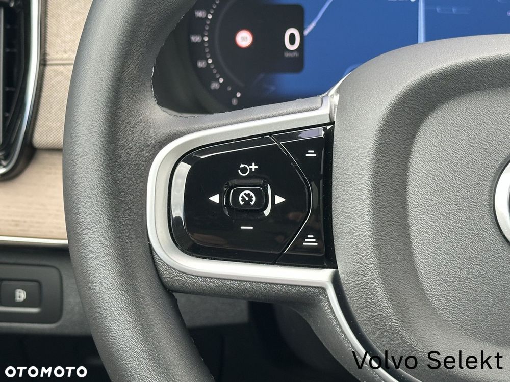 Volvo XC 90 - 11
