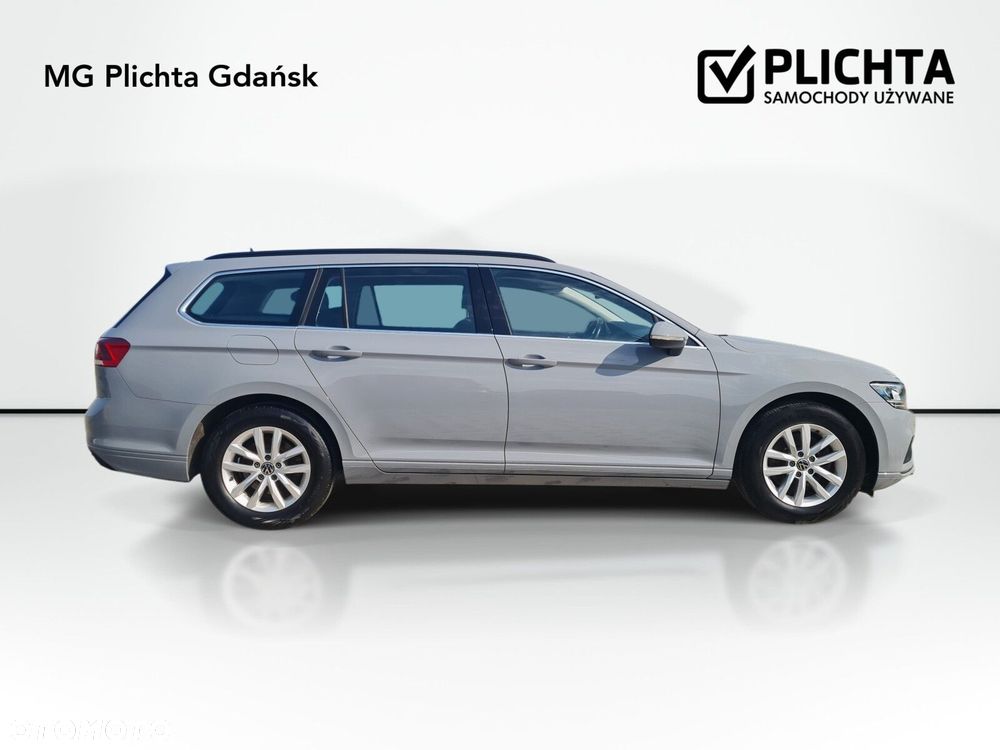 Volkswagen Passat - 5