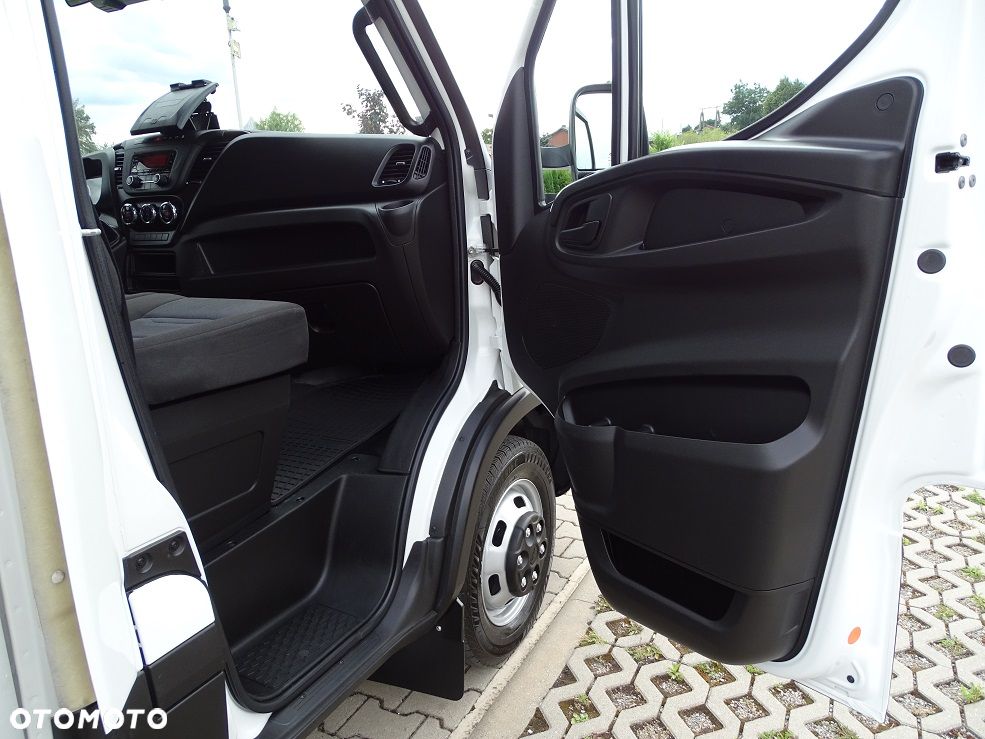Iveco Daily 50C16 3.0 Chłodnia -32*C/+22*C 8 EuroPalet 4.20m. Zasilanie 230V JAK NOWY!! Salon PL!!1 WŁ! - 24