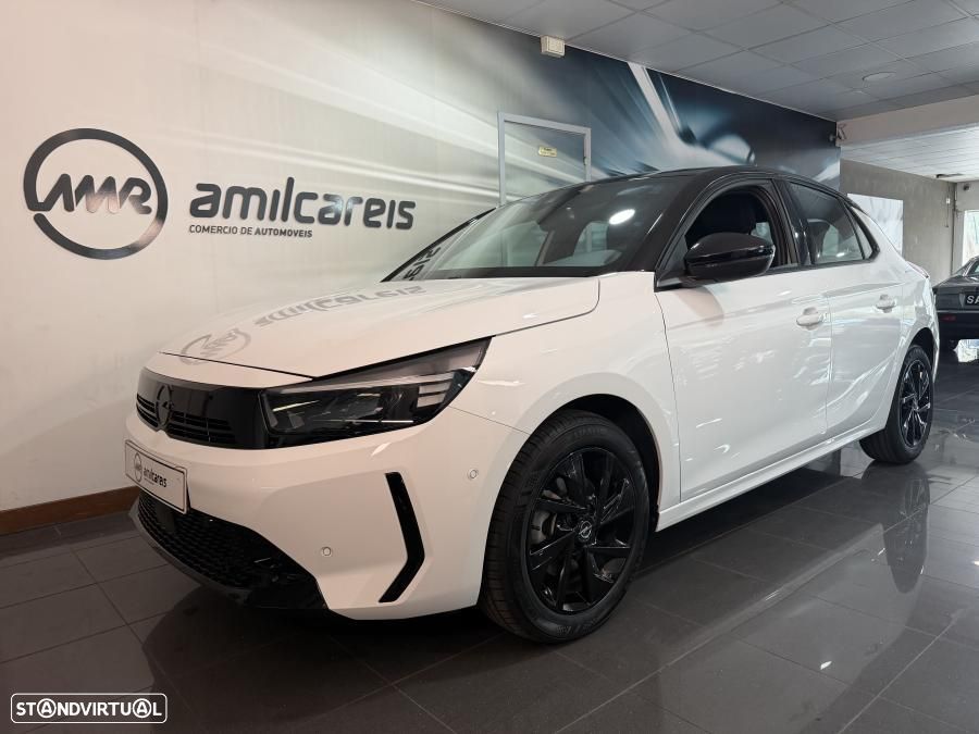 Opel Corsa 1.2 T GS - 1