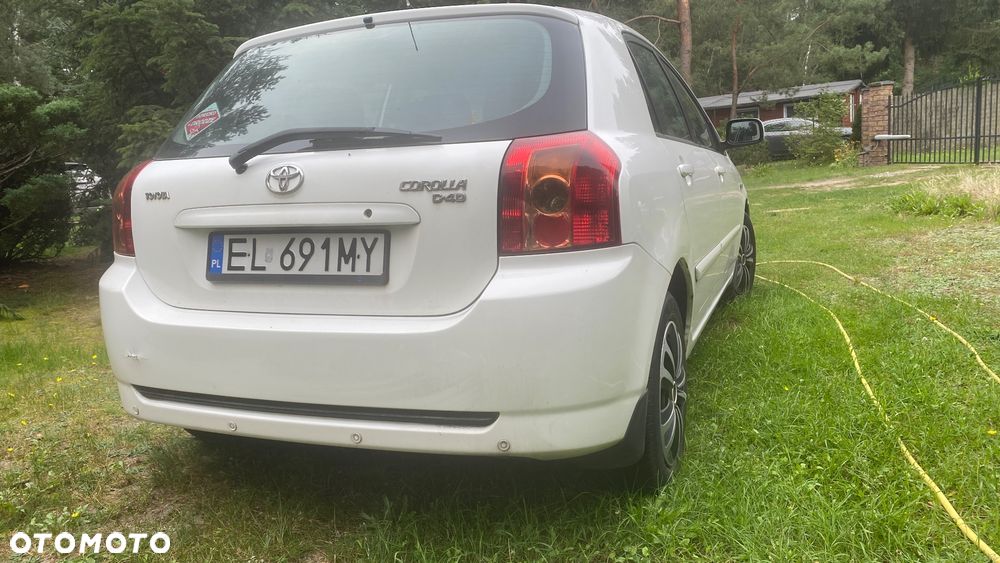 Toyota Corolla - 3