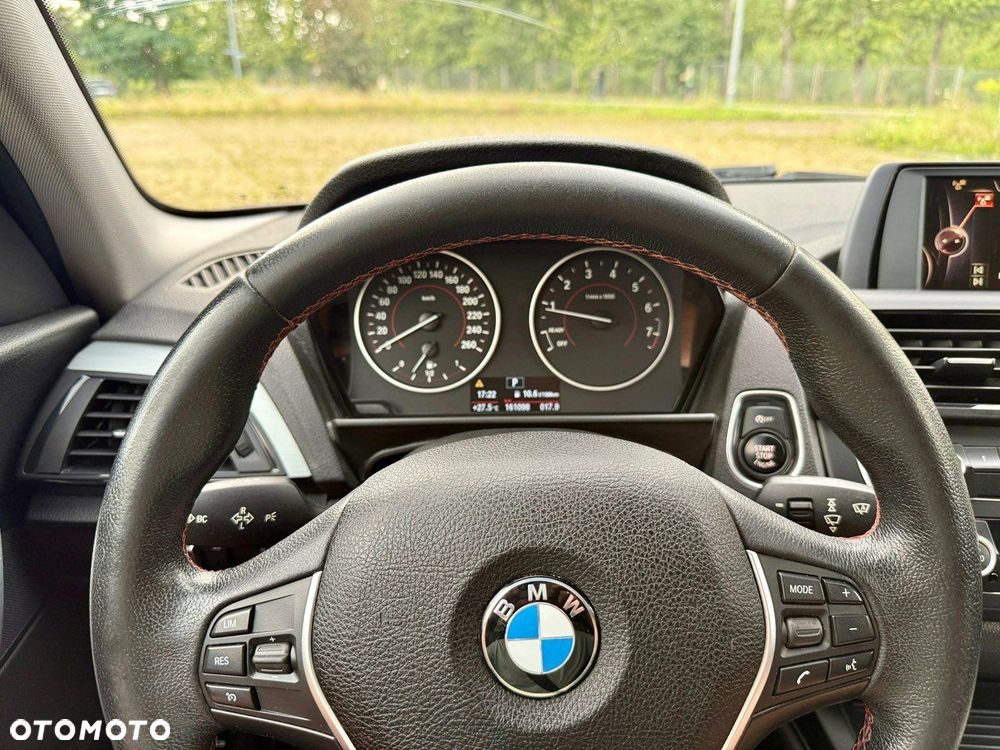 BMW Seria 1 118i Sport Line - 24