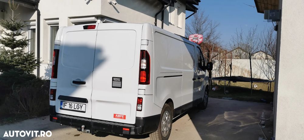 Renault Trafic - 2