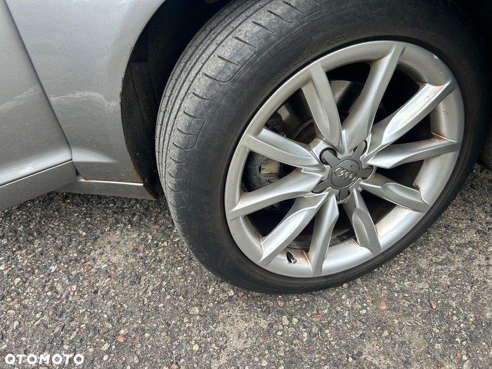 Audi A6 Limousine 2.4 - 23