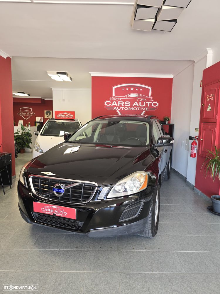 Volvo XC 60 2.0 D3 Drive Momentum Start/Stop - 2