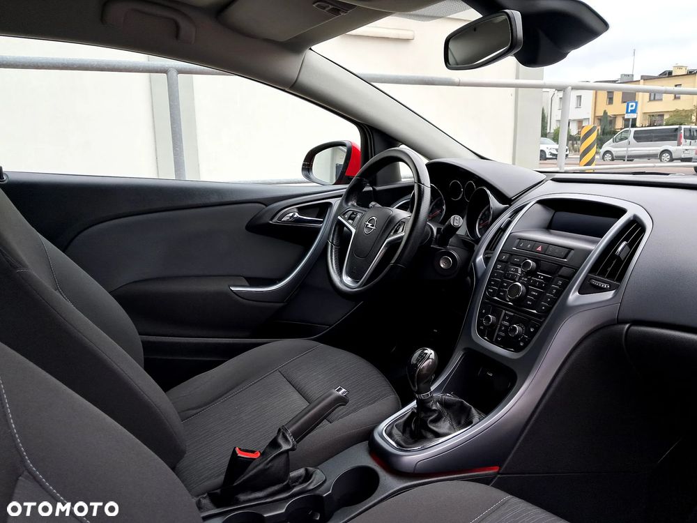Opel Astra 1.4 Turbo - 19