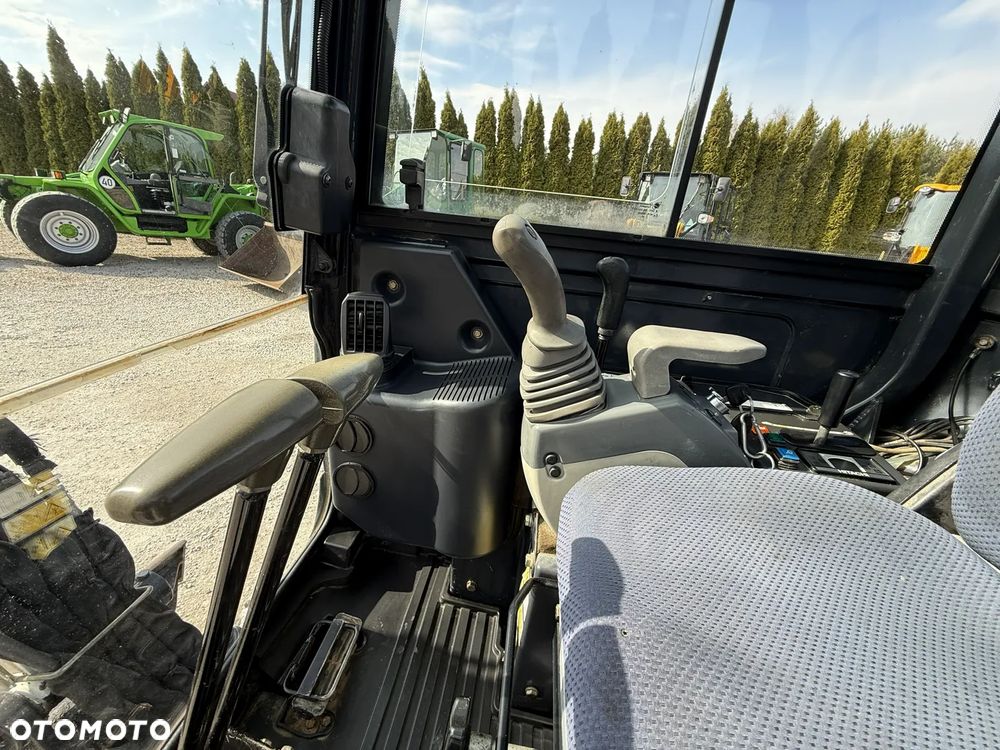 Hitachi ZX18 - 3 ZX 18 ZAXIS / TYLKO 2451 MTH! / Z NIEMIEC / PIĘKNA / ORYGINAŁ / 15 16 17 20 22 301.6 301.8 VIO PC KX 018 19C 16C 18-3 - 17