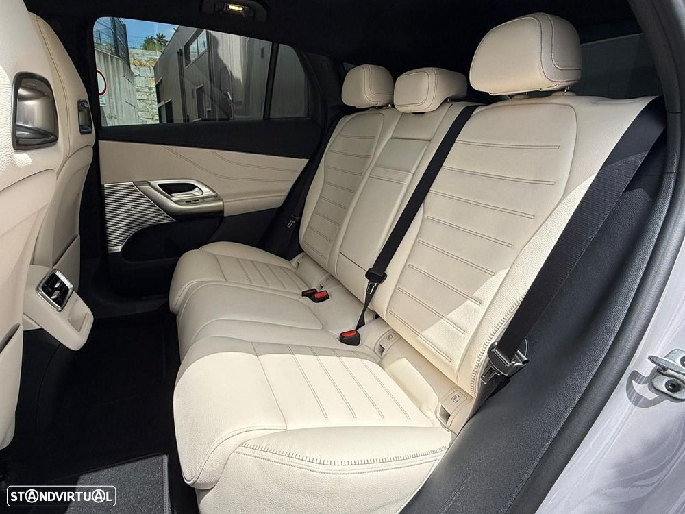Mercedes-Benz GLC 400 EQ 4Matic - 21