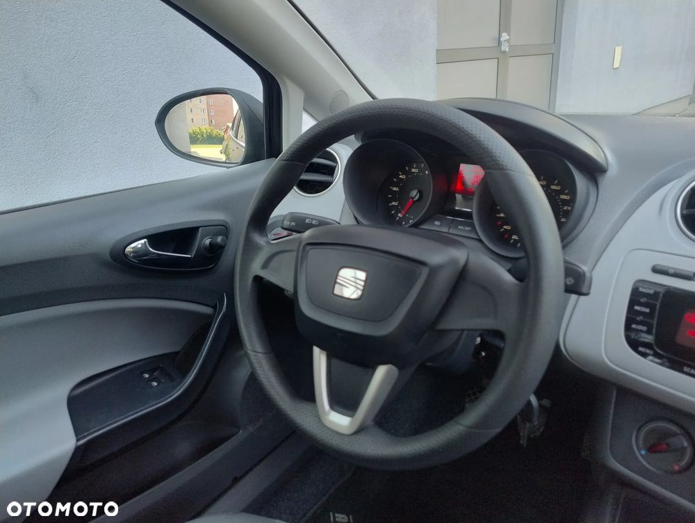Seat Ibiza 1.4 16V Passion - 12