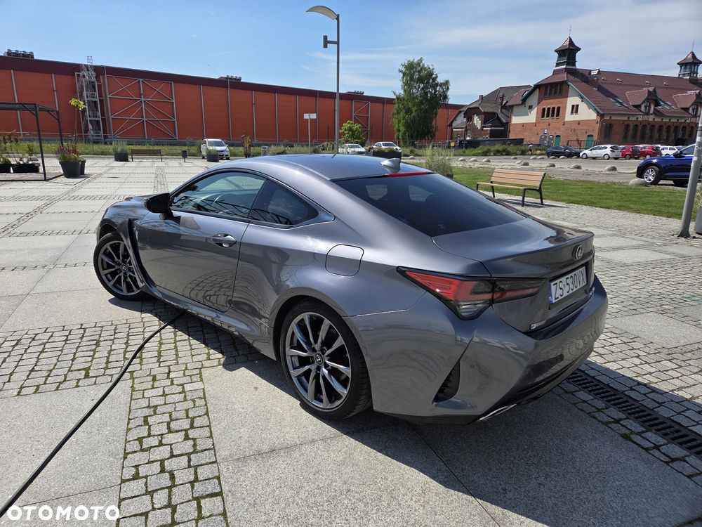 Lexus RC - 5