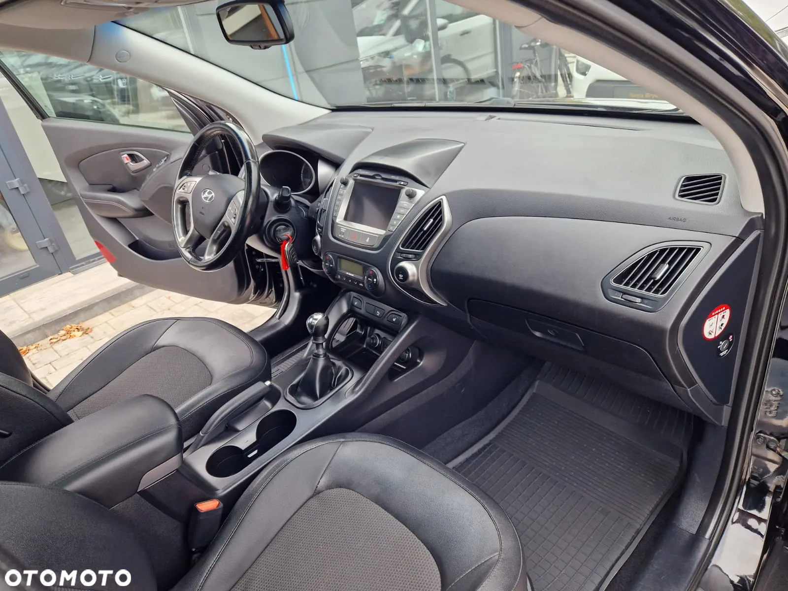 Hyundai ix35 1.6 2WD blue Style - 20