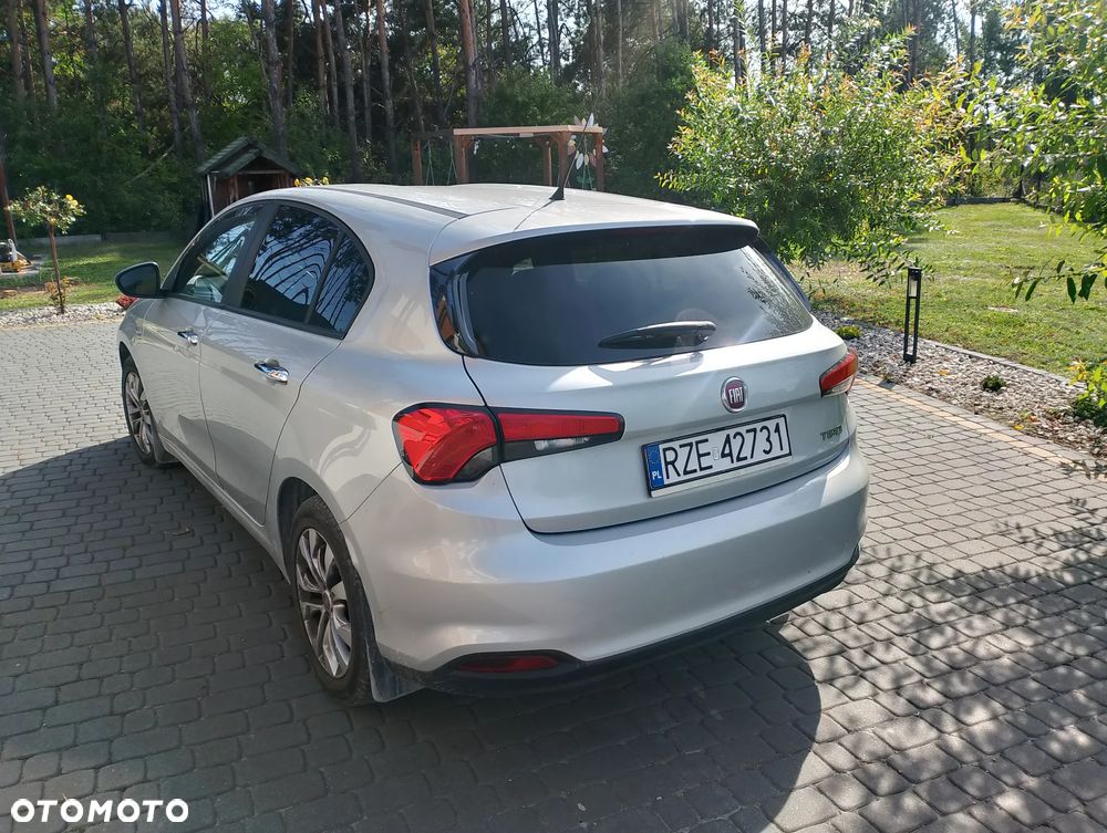 Fiat Tipo 1.4 16v Easy - 3