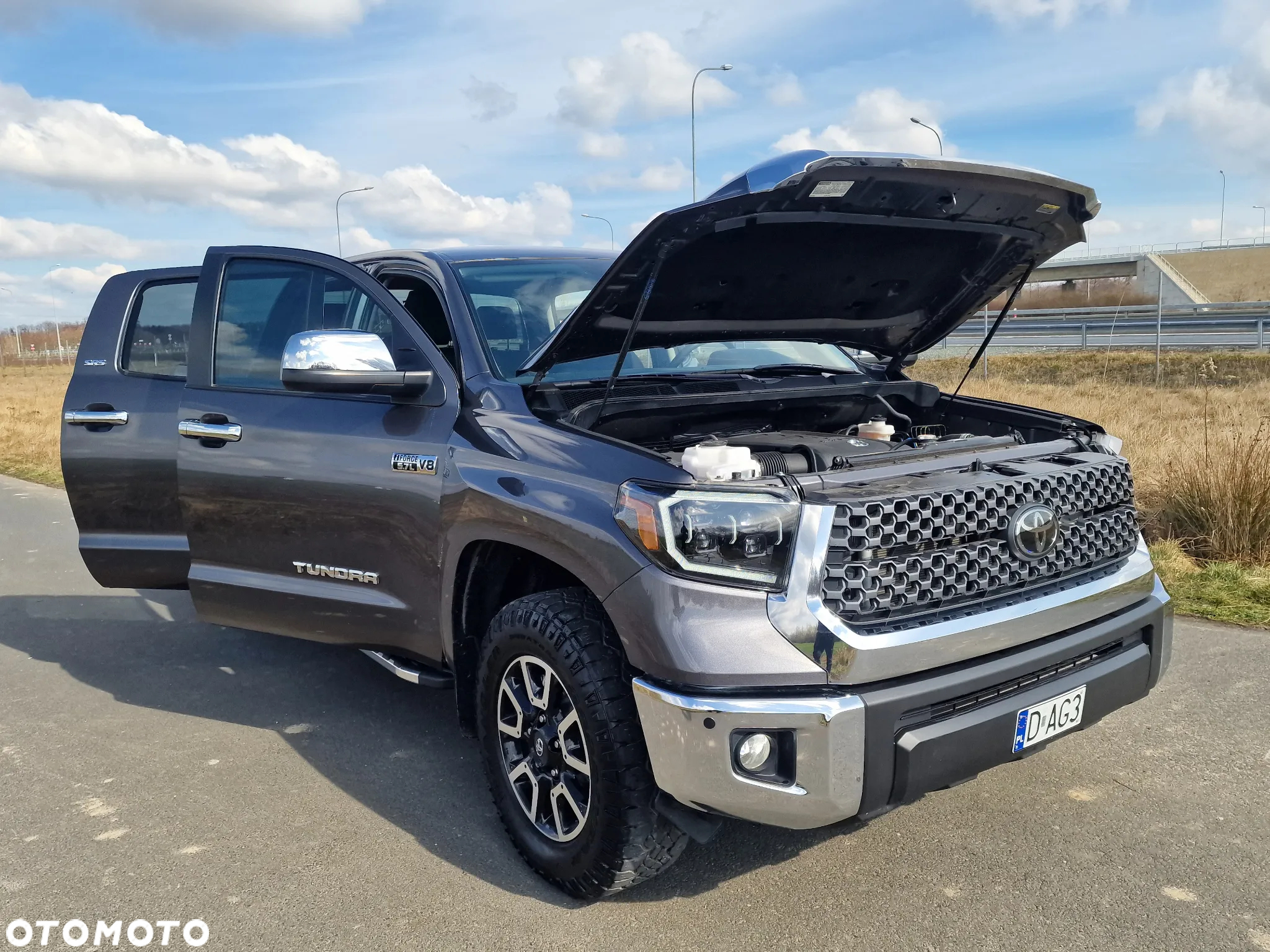 Toyota Tundra - 38