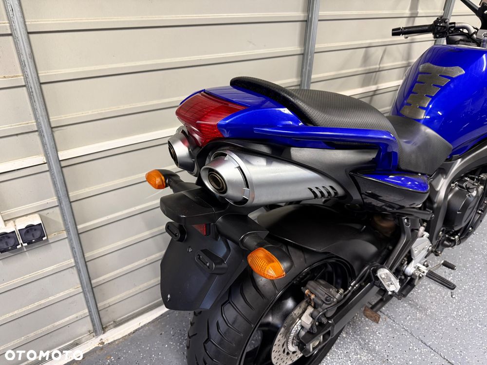Yamaha FZ6 - 4