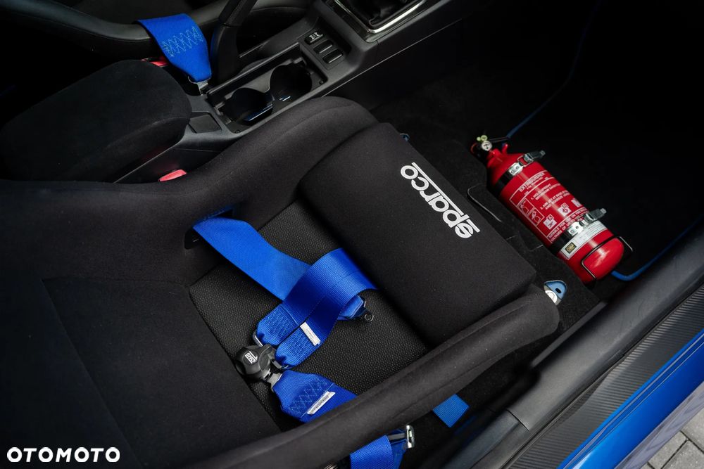 Mitsubishi Lancer Evolution GSR - 26