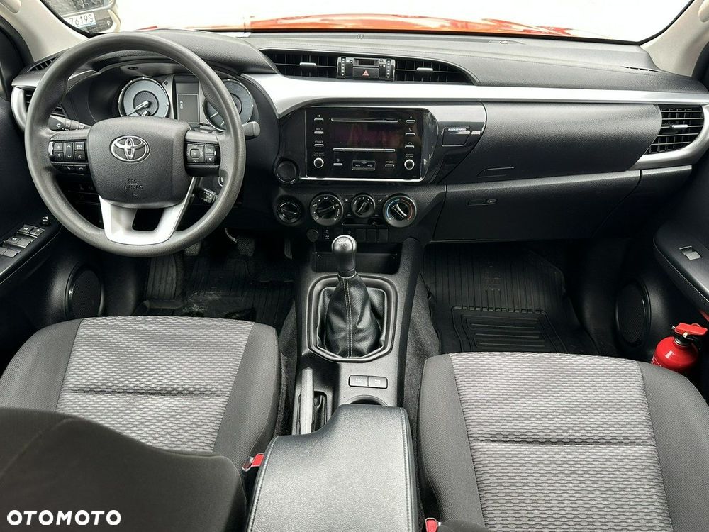 Toyota Hilux 2.4 D-4D Double Cab DLX 4x4 - 22