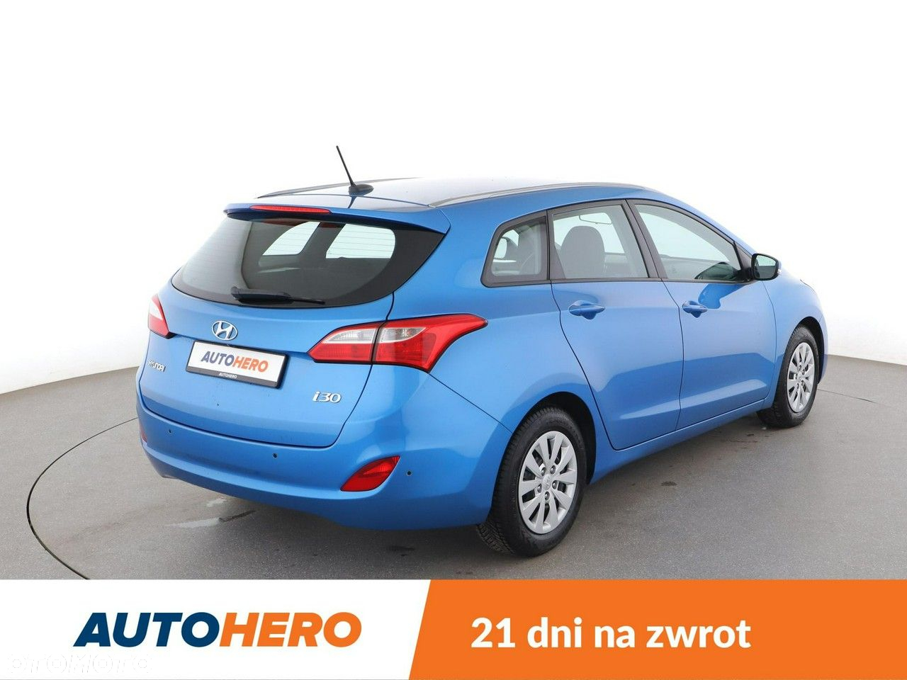 Hyundai i30 blue Kombi 1.4 Trend - 7
