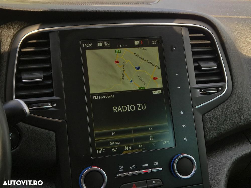 Renault Megane BLUE dCi EDC Intens - 24