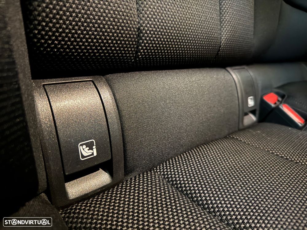 BMW 318 d Line Sport Auto - 18