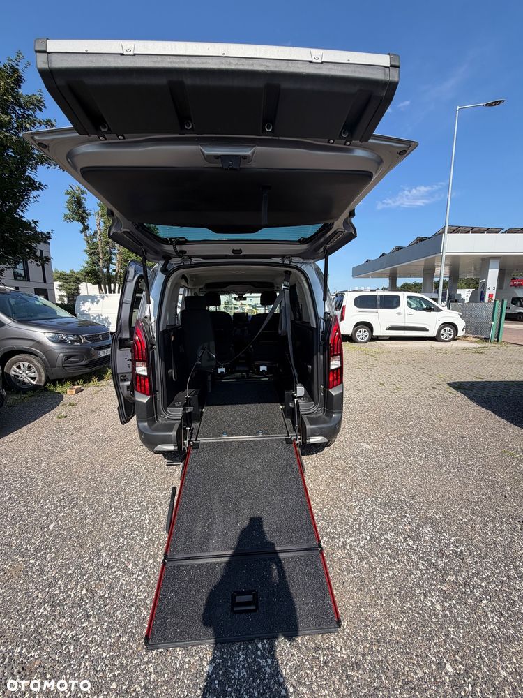 Peugeot Rifter N1 BlueHDI 130 L1 EAT8 Allure - 12