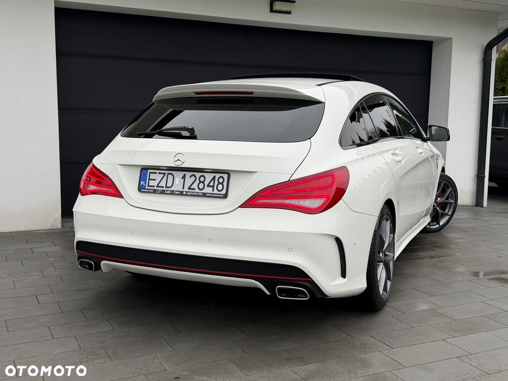 Mercedes-Benz CLA 250 4Matic 7G-DCT Sport - 17