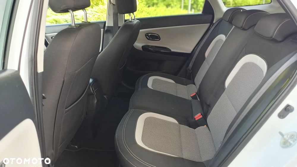 Kia Ceed 1.6 CRDi 136 ISG Platinum Edition - 20