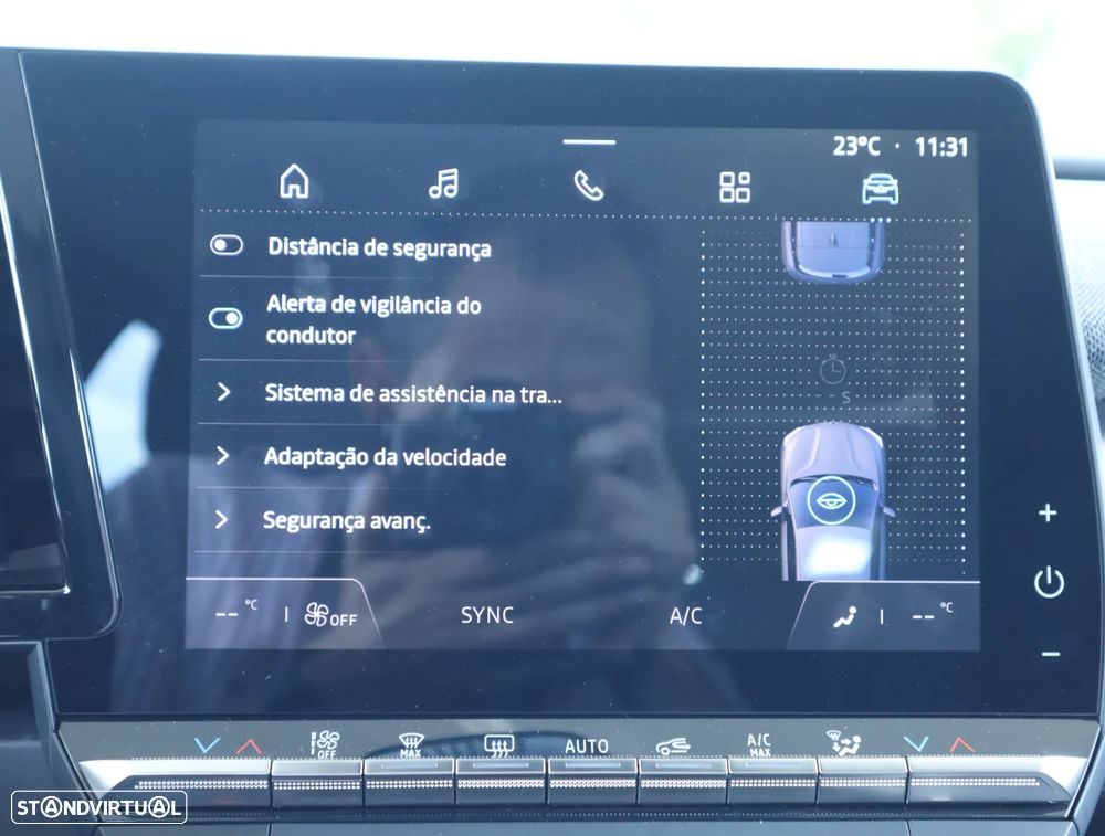 Renault Mégane E-Tech 220 Comfort Range Techno - 46