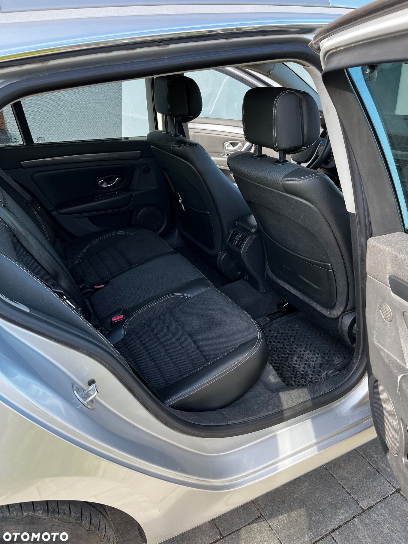 Renault Laguna 2.0 DCi Dynamique - 14