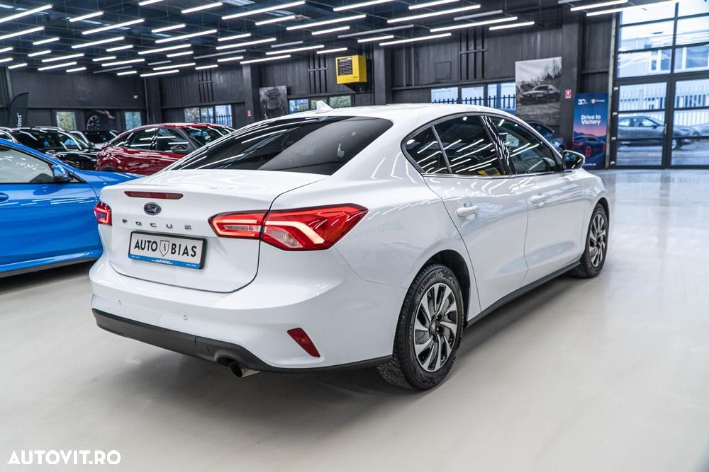 Ford Focus 1.0 EcoBoost Titanium - 7