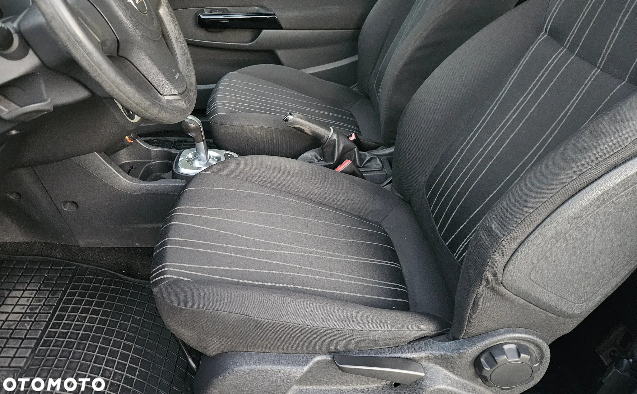 Opel Corsa 1.2 16V Enjoy Easytronic - 6