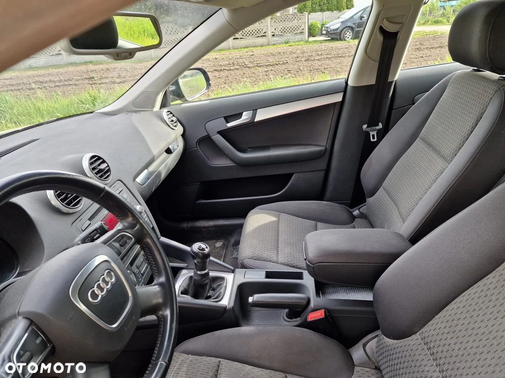 Audi A3 Sportback 1.4 TFSI Ambiente - 7