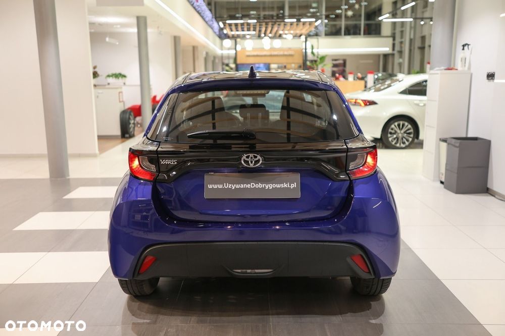Toyota Yaris - 6