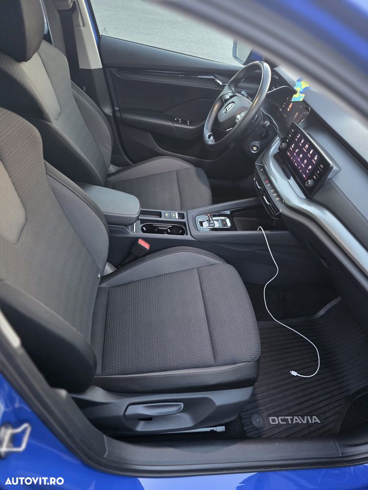 Skoda Octavia 2.0 TDI DSG Style - 20