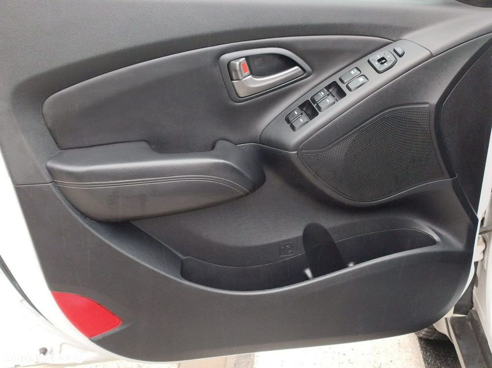Hyundai ix35 - 8