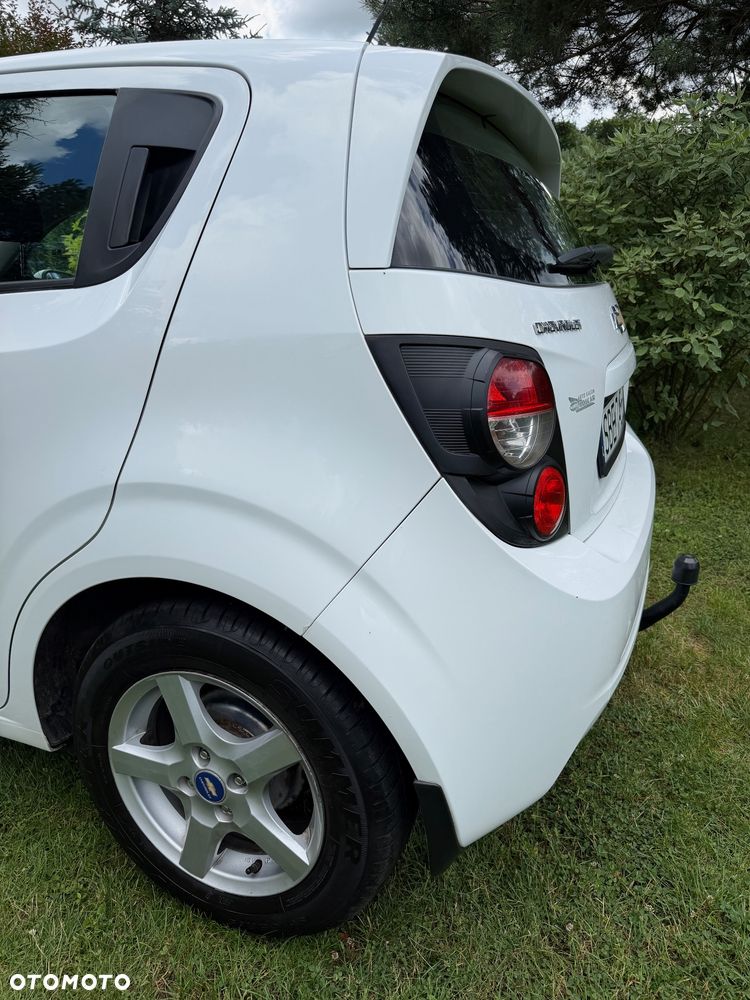 Chevrolet Aveo 1.2 LT - 14