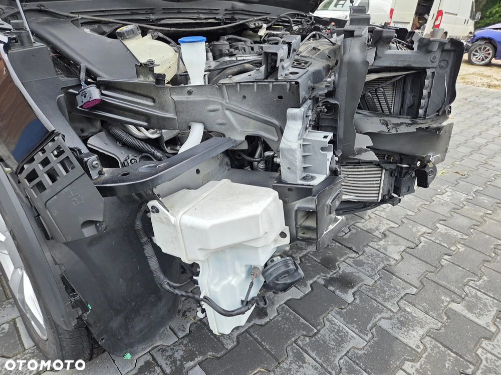Volvo XC 40 T5 AWD Momentum - 14